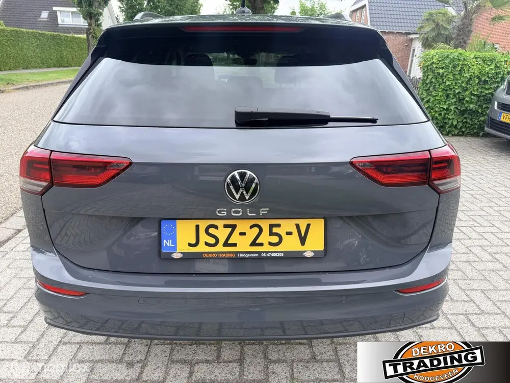 Volkswagen Golf Variant VW Golf 8 Variant 1.0 TSI Life Business luxe uitvoering uit 2021, foto 4