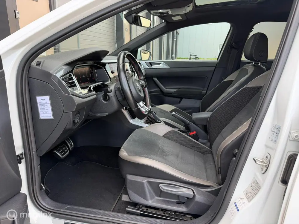 Volkswagen Polo 2.0 GTI / Pano / Virtual / Beats / ACC / Cam uit 2019, foto 10