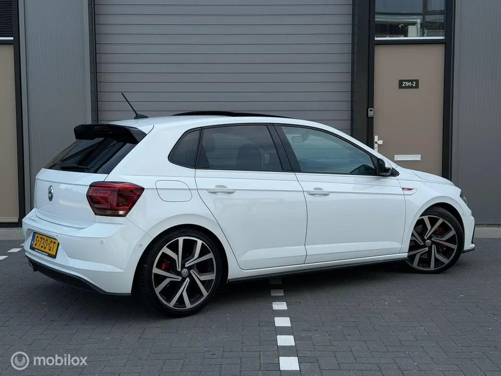 Volkswagen Polo 2.0 GTI / Pano / Virtual / Beats / ACC / Cam uit 2019, foto 7