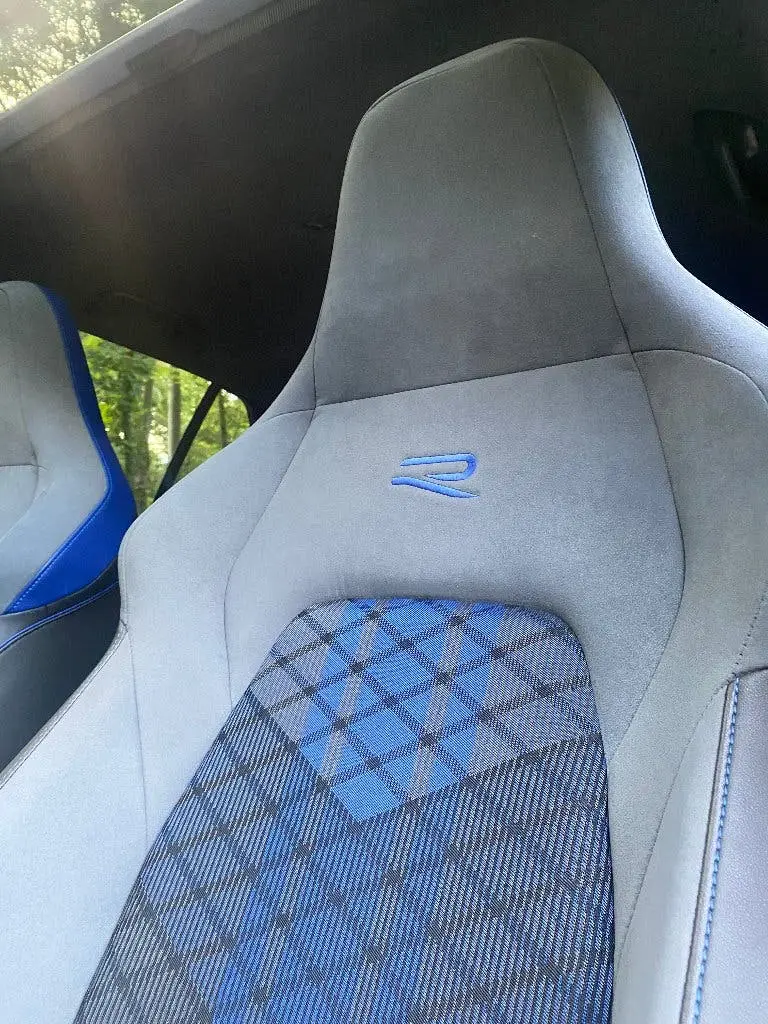 Volkswagen Golf 8R 2.0 TSI 320pk 7-DSG 4MOTION 2022 Zwart uit 2022, foto 13