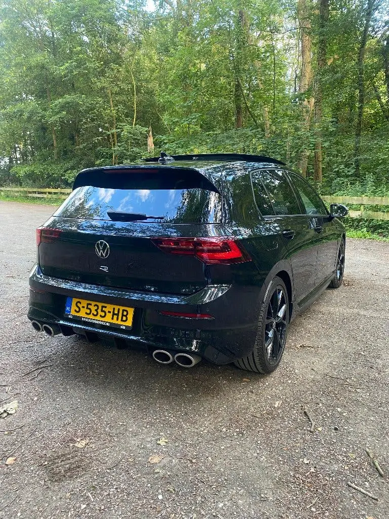 Volkswagen Golf 8R 2.0 TSI 320pk 7-DSG 4MOTION 2022 Zwart uit 2022, foto 4