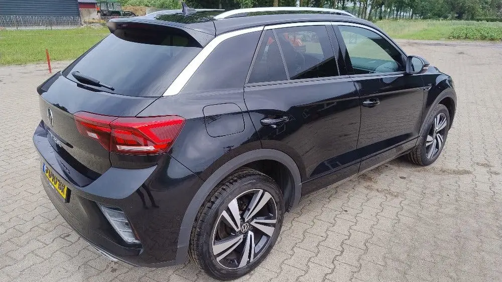 Volkswagen T-Roc 1.0 TSI 110pk 2023 Zwart uit 2023, foto 6