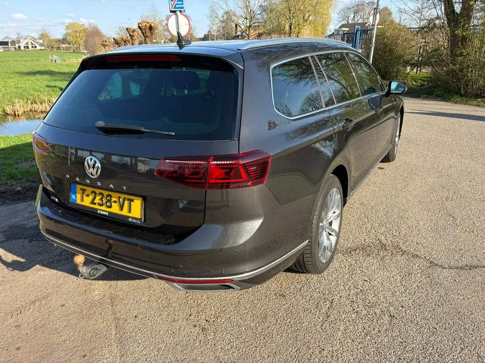 Volkswagen Passat Variant VW Passat GTE Variant | Panoramadak | Dynaudio | Trekhaak uit 2020, foto 2