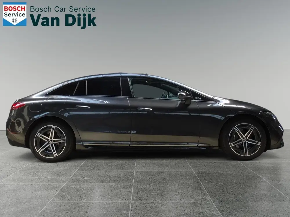 Mercedes-Benz EQE Benz EQE 350 AMG Line uit 2022, foto 2