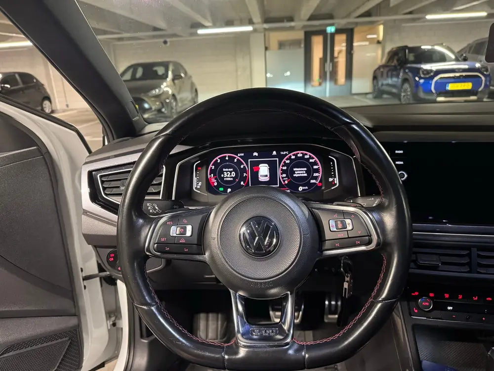 Volkswagen Polo 2.0 TSI 200pk 6-DSG 2019 Wit uit 2019, foto 10