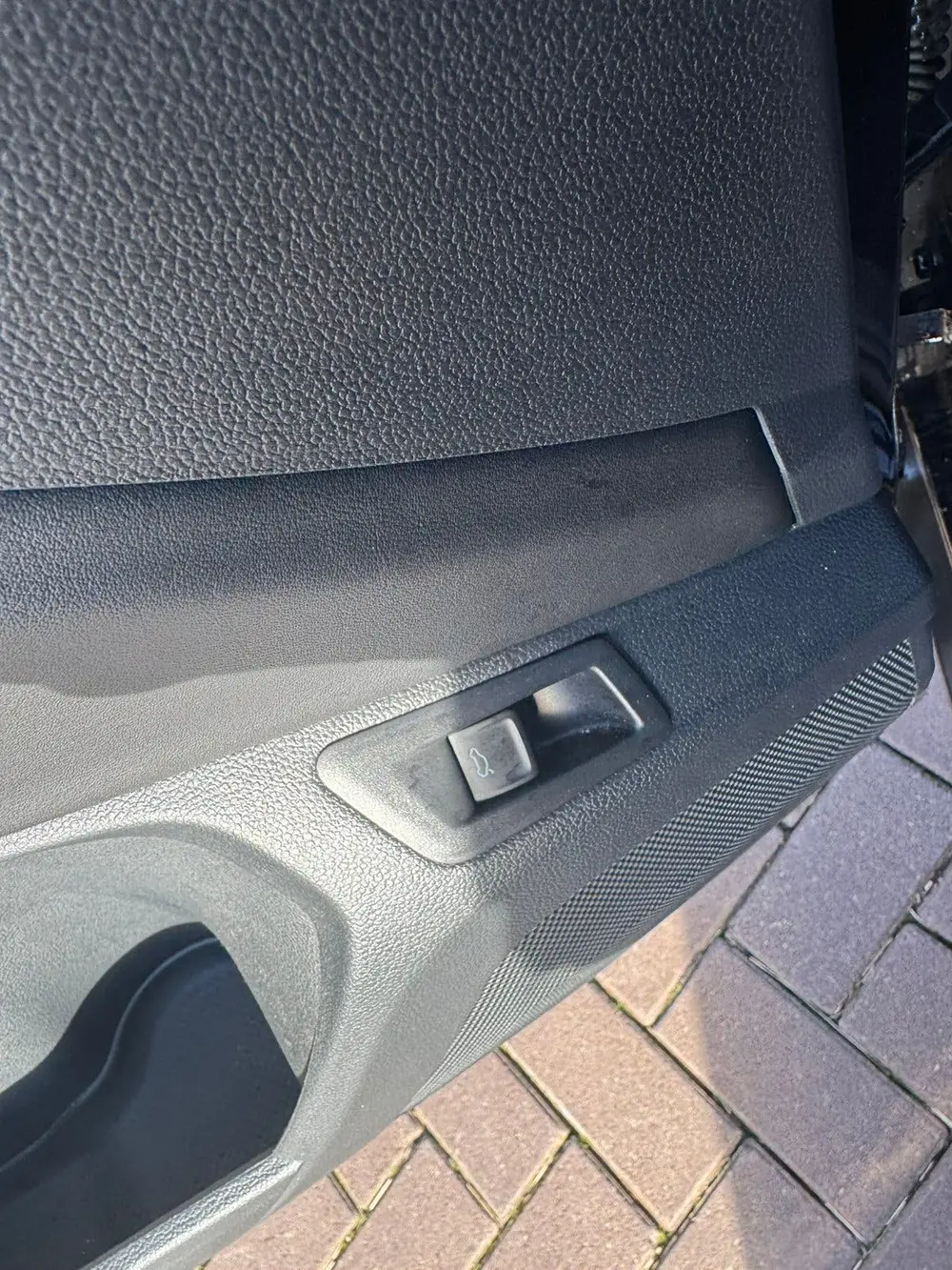 Volkswagen T-Roc 1.5 3x R-Line Pano| Cam| Keyless| Black uit 2022, foto 12