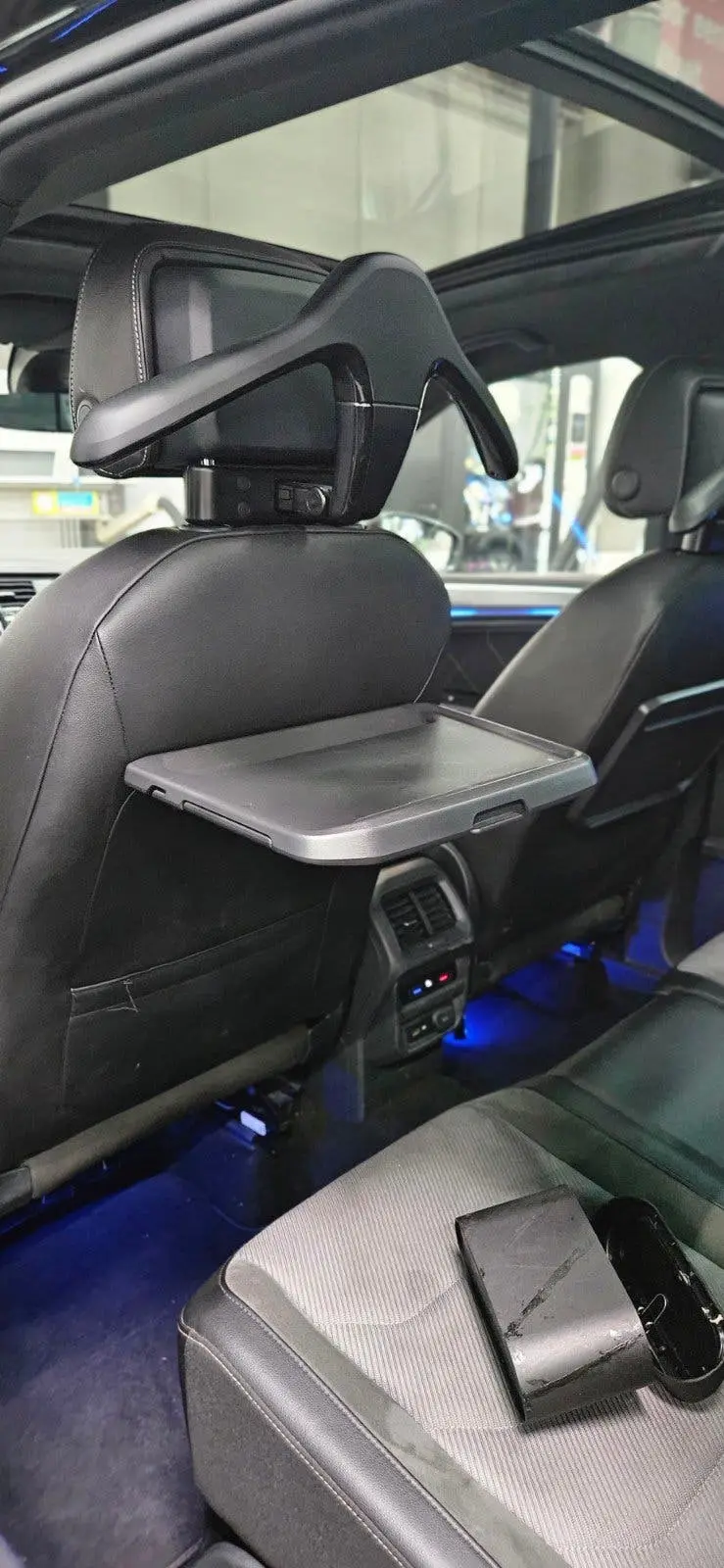 Volkswagen Tiguan 2.0 TSI 190pk 4Motion R-Line DSG uit 2019, foto 19