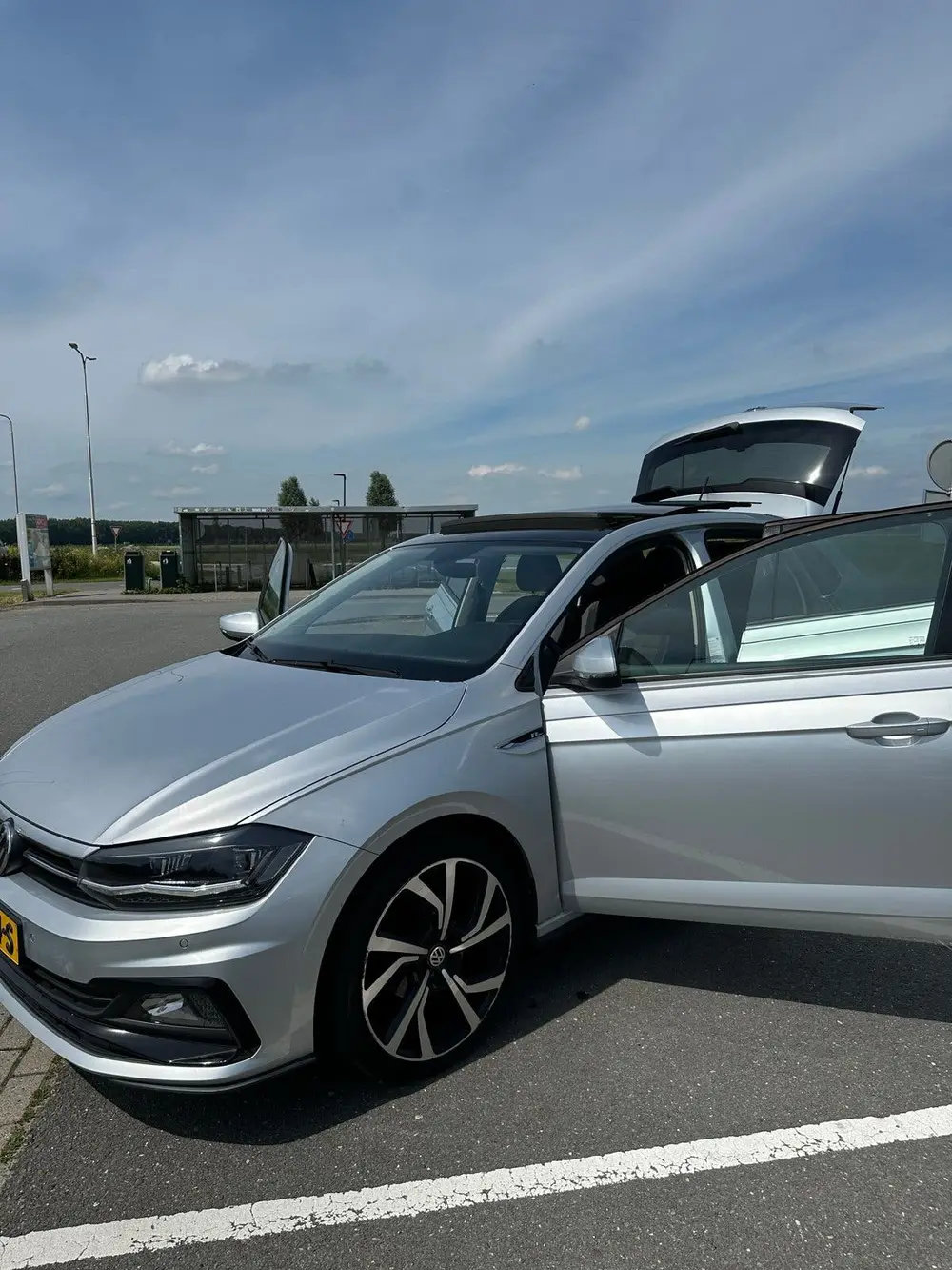 Volkswagen Polo 1.0 TSI 95pk 7-DSG 2019 Grijs uit 2019, foto 14