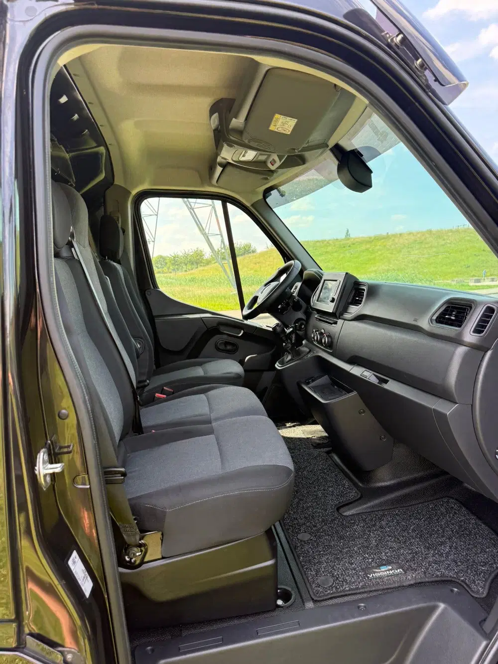 Renault Master 2.3 135pk L3H2 T35 G EDITION ZWART euro 6 uit 2024, foto 13