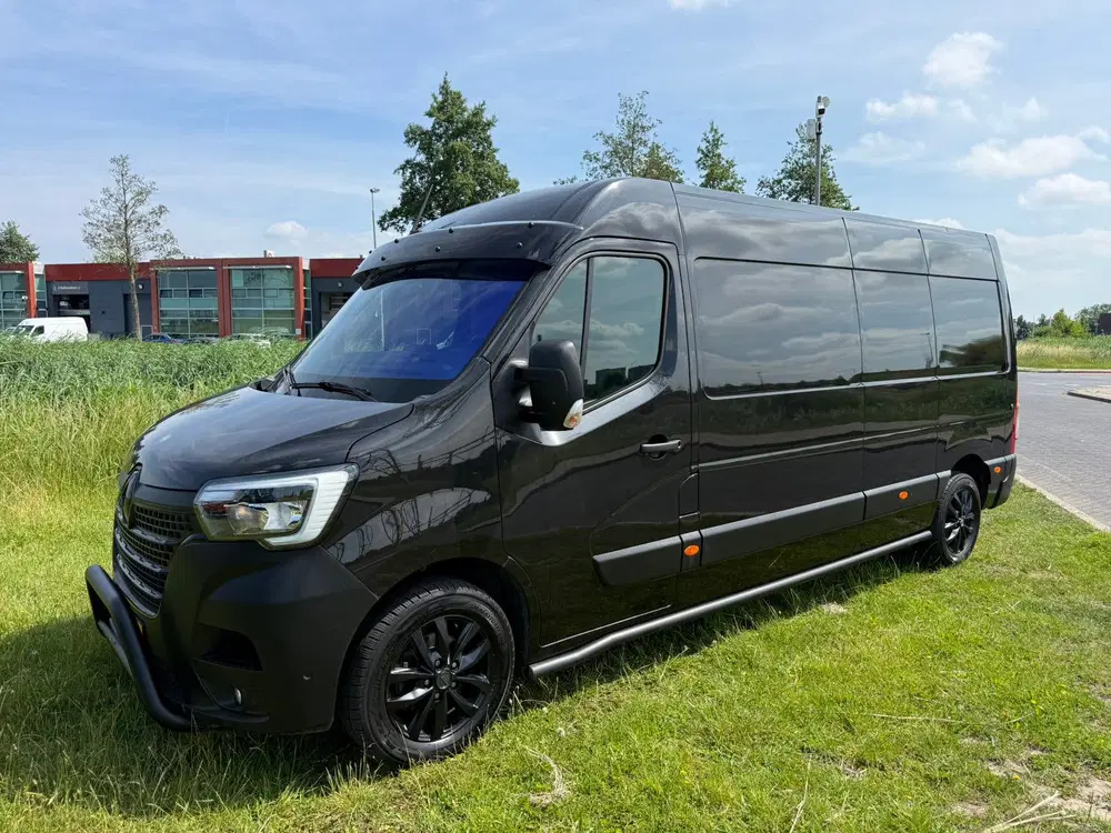 Renault Master 2.3 135pk L3H2 T35 G EDITION ZWART euro 6 uit 2024, foto 4
