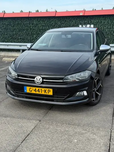 Volkswagen Polo 1.0 TSI 2019 Digital dash, R-Line velgen uit 2019