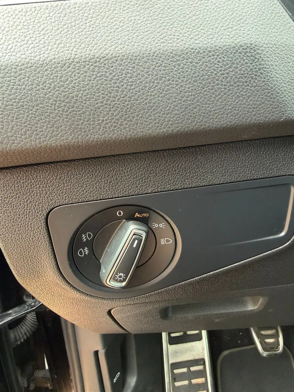 Volkswagen Tiguan 1.5 TSI Camera | CarPlay | Stoelverwarming uit 2019, foto 16