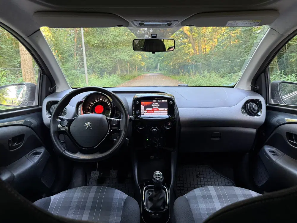 Peugeot 108 1.0 E-vti 72pk 5D 2019 Grijs Cabrio Top St uit 2019, foto 13