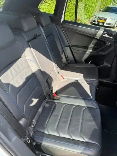 Volkswagen Tiguan 2.0 TSI R 75 Edition 4Motion 320PK pano uit 2021, foto 11