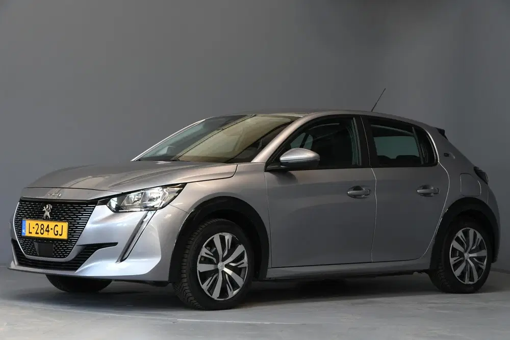 Peugeot 208 EV Active Pack 50 kWh uit 2021, foto 2