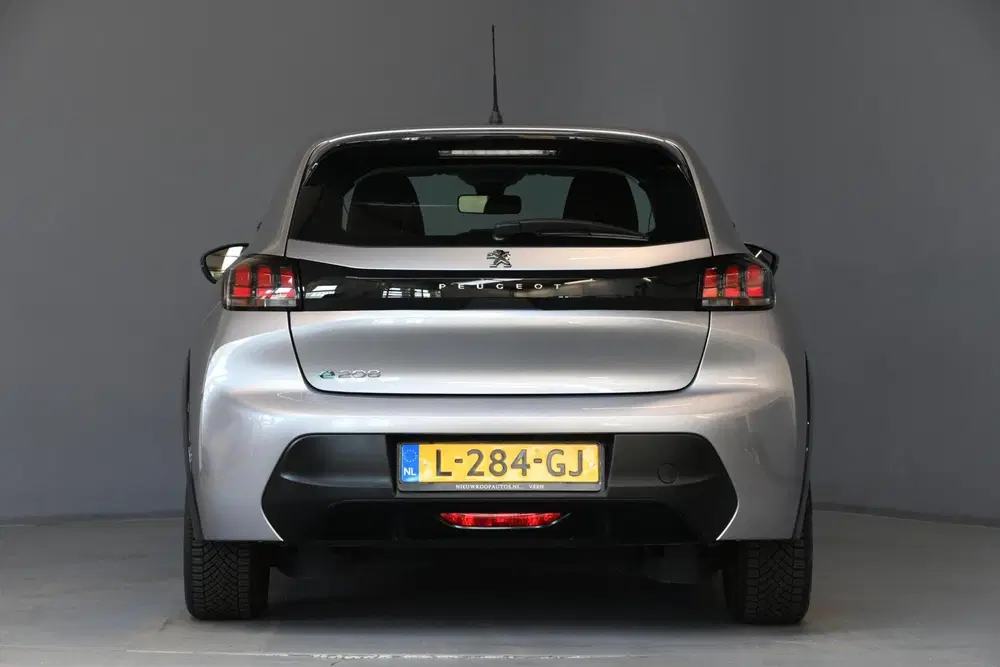 Peugeot 208 EV Active Pack 50 kWh uit 2021, foto 8