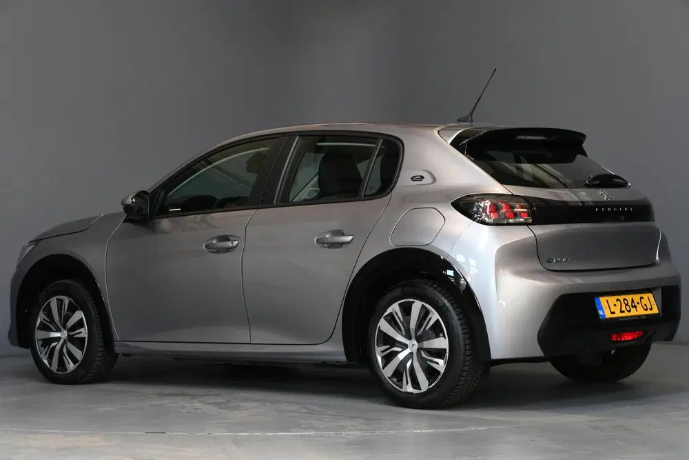Peugeot 208 EV Active Pack 50 kWh uit 2021, foto 9