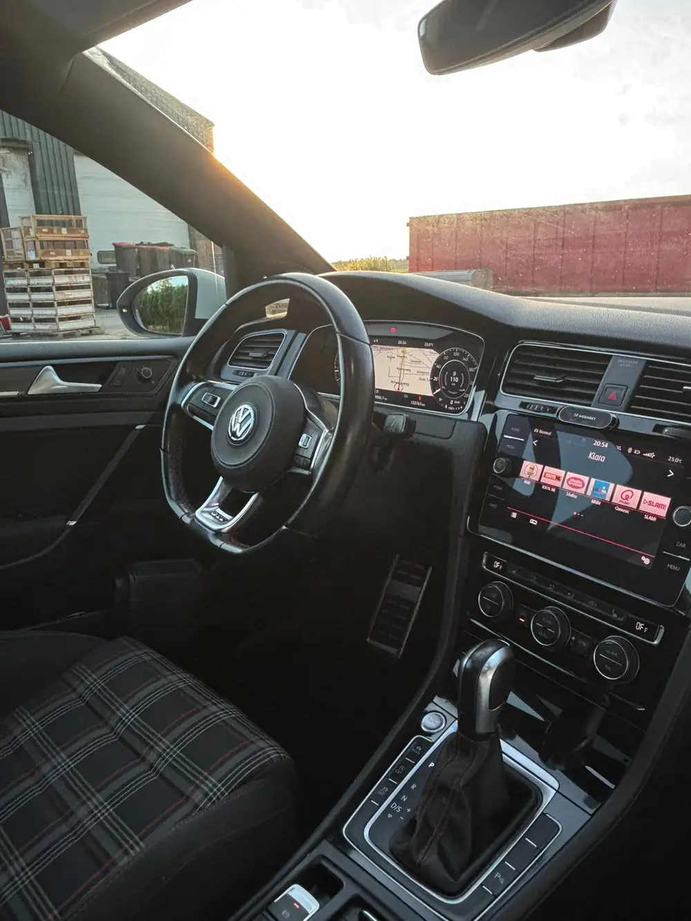 Volkswagen Golf VII GTI Performance 2.0 TSI 245pk 7-DSG 5D 2019 Wit uit 2019, foto 11