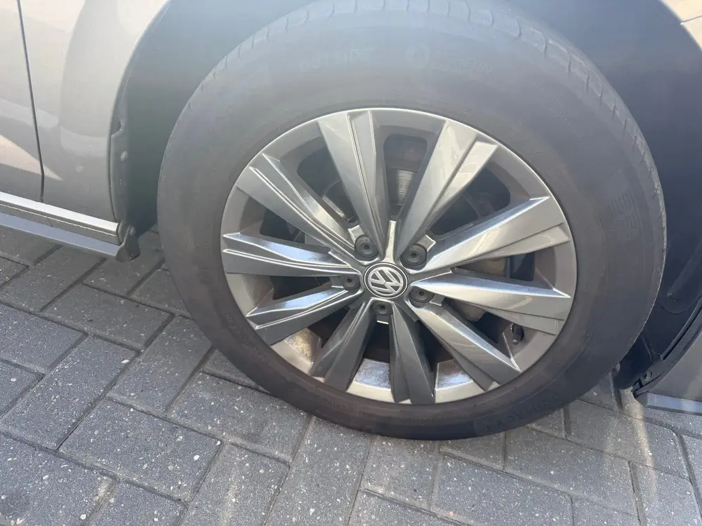 Volkswagen Polo R line ext. Volkswagen Polo 1.0 TSI 95pk 7-DSG 2019 Grijs uit 2019, foto 10