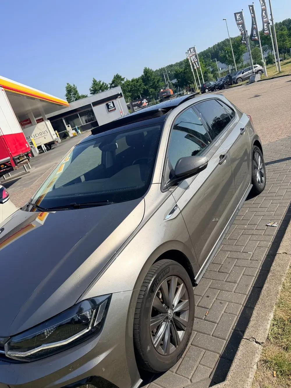Volkswagen Polo R line ext. Volkswagen Polo 1.0 TSI 95pk 7-DSG 2019 Grijs uit 2019, foto 14