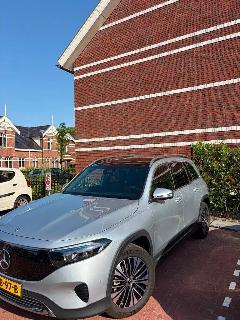 Mercedes-Benz EQB Mercedes EQB 250+ 190hp 7p. 2025 Grey 7 Se uit 2025, foto 3
