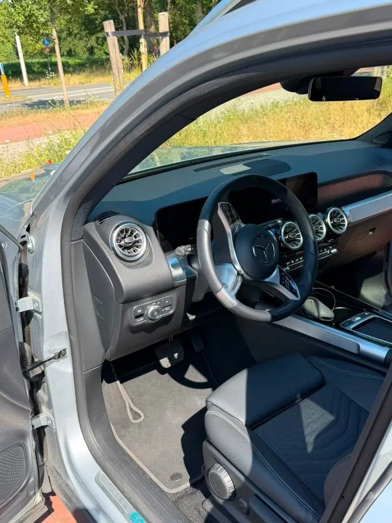 Mercedes-Benz EQB Mercedes EQB 250+ 190hp 7p. 2025 Grey 7 Se uit 2025, foto 9