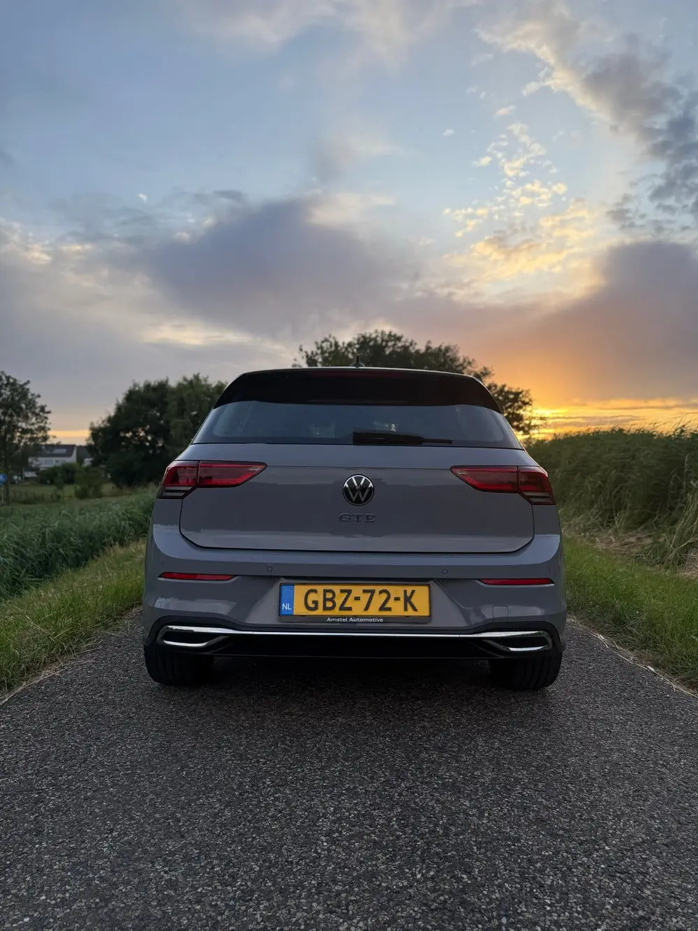 Volkswagen Golf 1.4 Ehybrid 245pk DSG 2021 Grijs uit 2021, foto 2