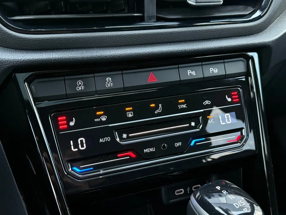 Volkswagen T-Roc R 2.0 4M IQ | PANO | ACC | LEDER | CAM uit 2022, foto 20