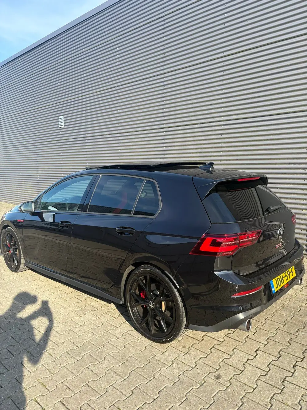 Volkswagen Golf 2.0 TSI 245pk 7-DSG 2022 Zwart uit 2022, foto 13
