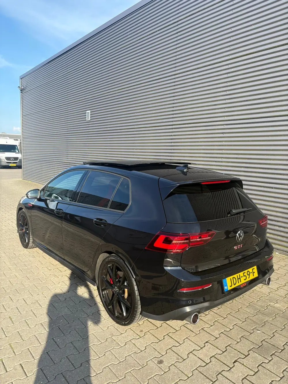 Volkswagen Golf 2.0 TSI 245pk 7-DSG 2022 Zwart uit 2022, foto 5