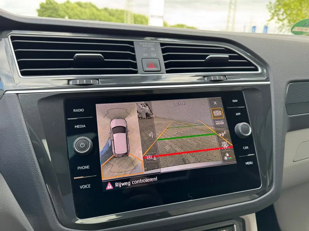 Volkswagen Tiguan 1.5 TSI R-Line I Pano I Leder I 360 Camera uit 2019, foto 11
