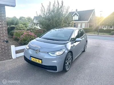 Volkswagen ID.3 First Plus 58 kWh SOH 91,29% MATRIX LED VERL uit 2020