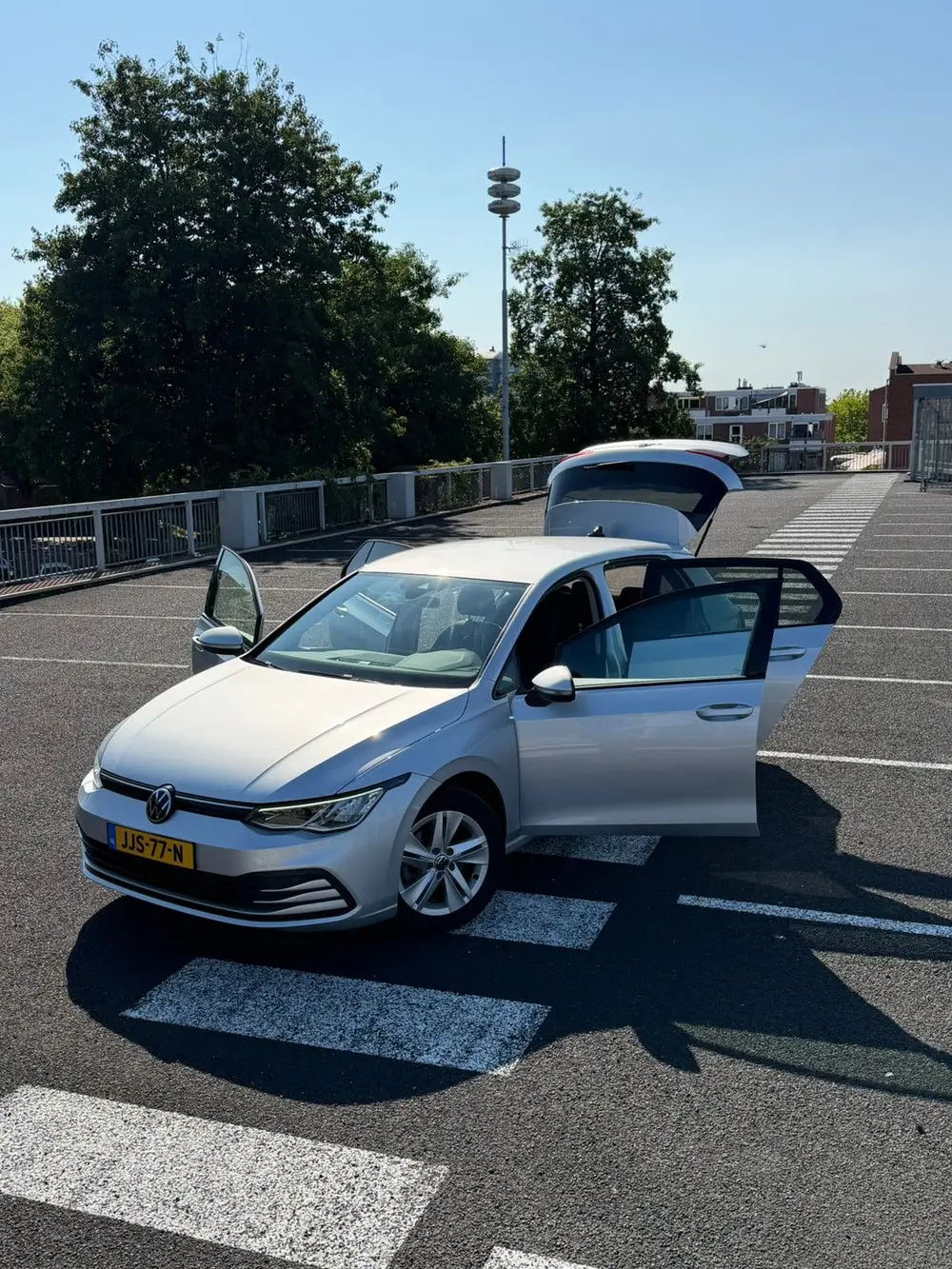 Volkswagen Golf 8 1.0 etsi uit 2021, foto 2