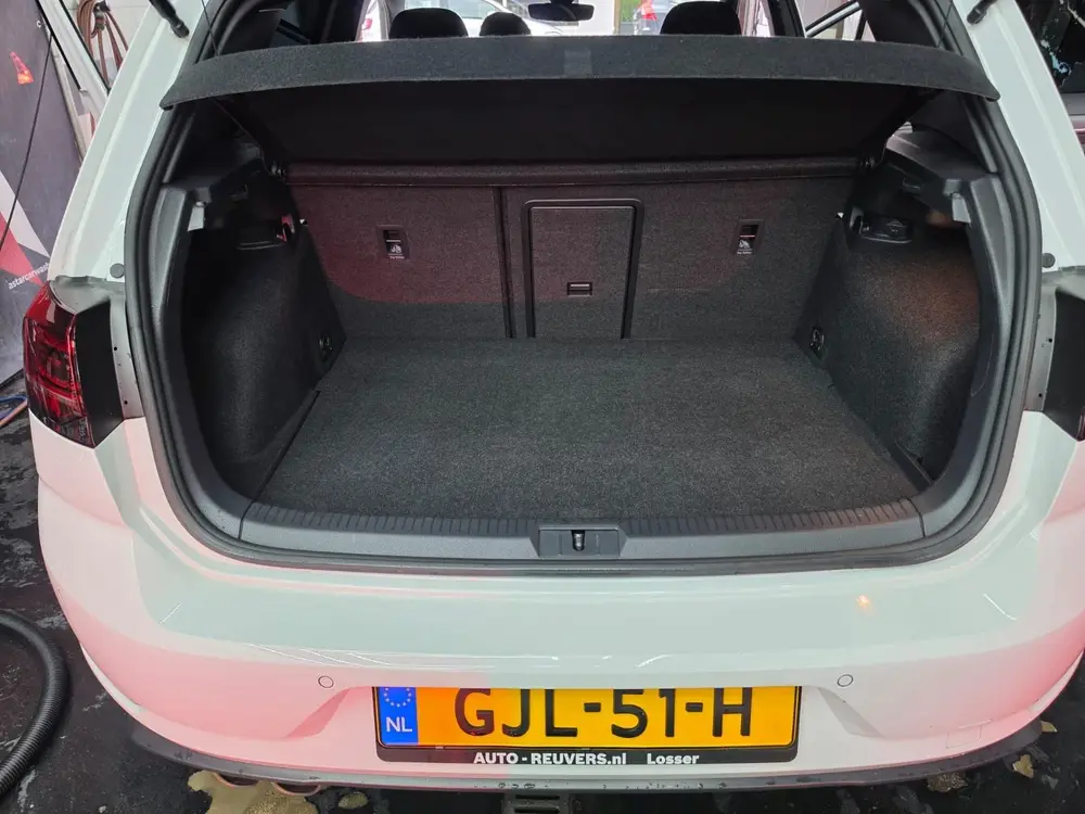 Volkswagen Golf 1.4 Ehybrid 204pk DSG 2020 Wit uit 2020, foto 14