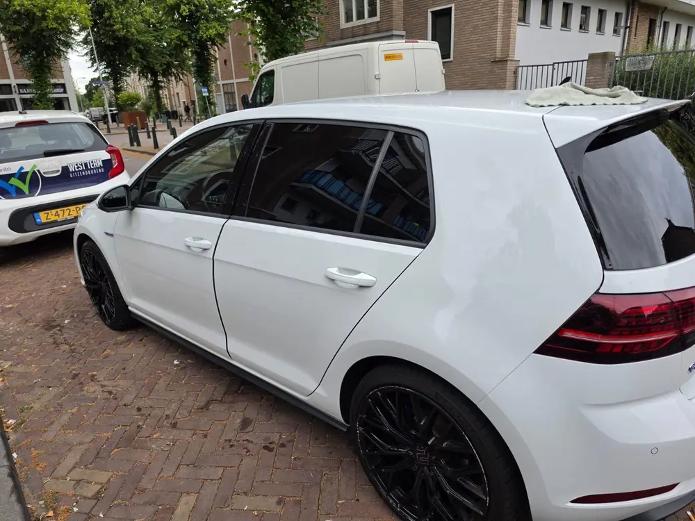 Volkswagen Golf 1.4 Ehybrid 204pk DSG 2020 Wit uit 2020, foto 6