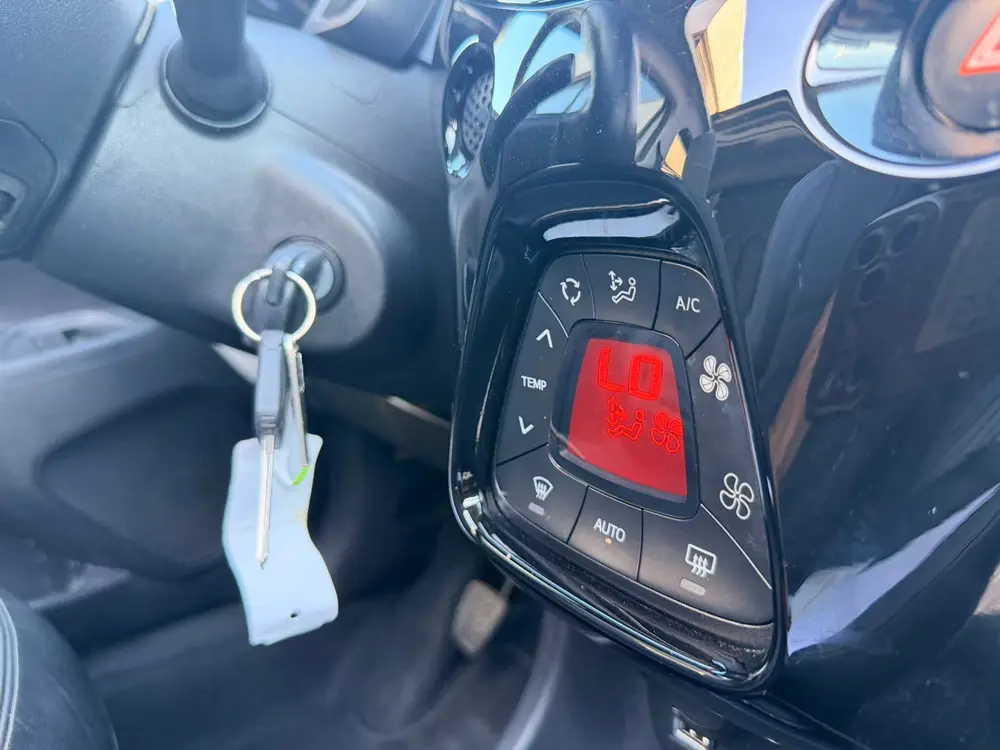 Citroën C1 1.0 VTi 72PK S&S 5D 2019 Wit uit 2019, foto 18