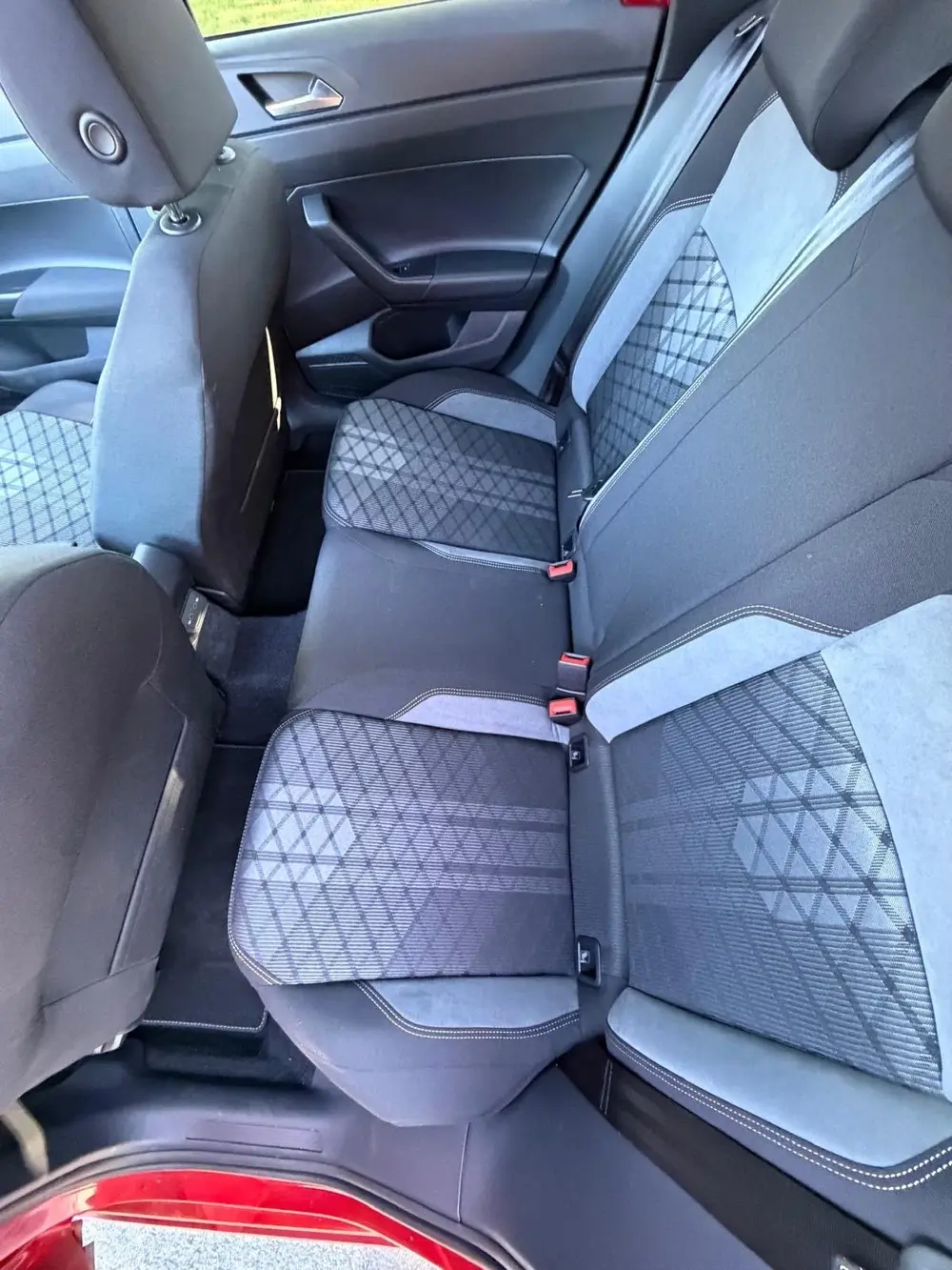 Volkswagen Taigo VW Taigo 1.5 TSI 150pk | Alle opties 3x R-Line | VW GARANTIE uit 2024, foto 15