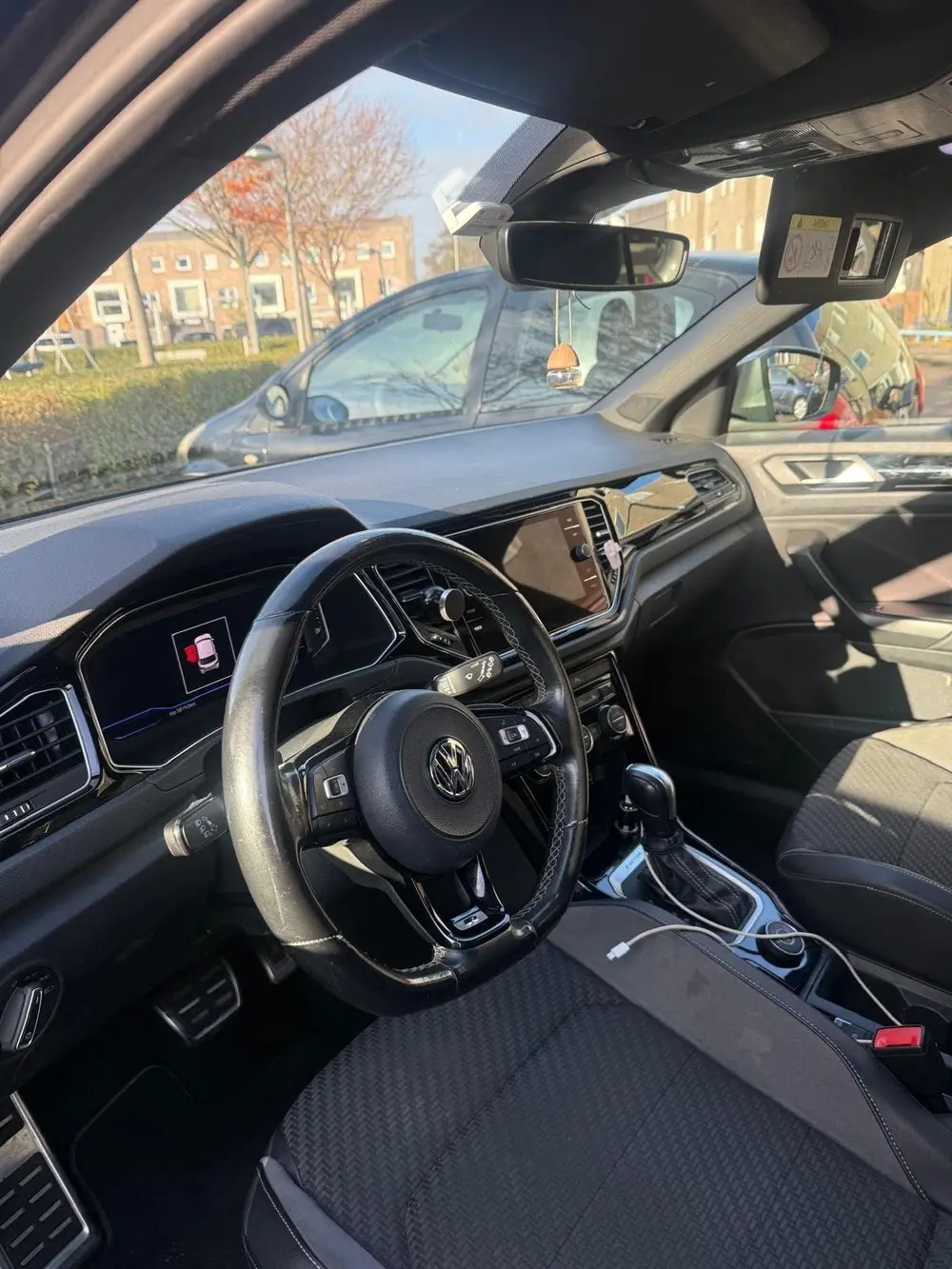 Volkswagen T-Roc 2.0 TSI 300pk 4Motion 7-DSG 2020 Zwart uit 2020, foto 12