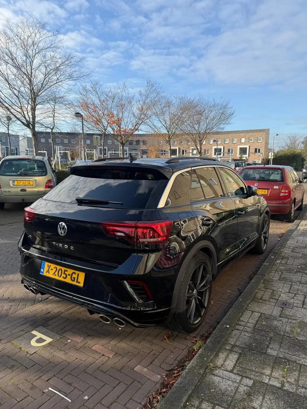 Volkswagen T-Roc 2.0 TSI 300pk 4Motion 7-DSG 2020 Zwart uit 2020, foto 4