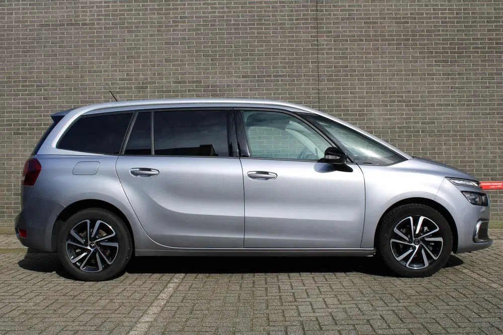 Citroën Grand C4 SpaceTourer 1.2 PureTech Shine Automaat 7 uit 2022, foto 3