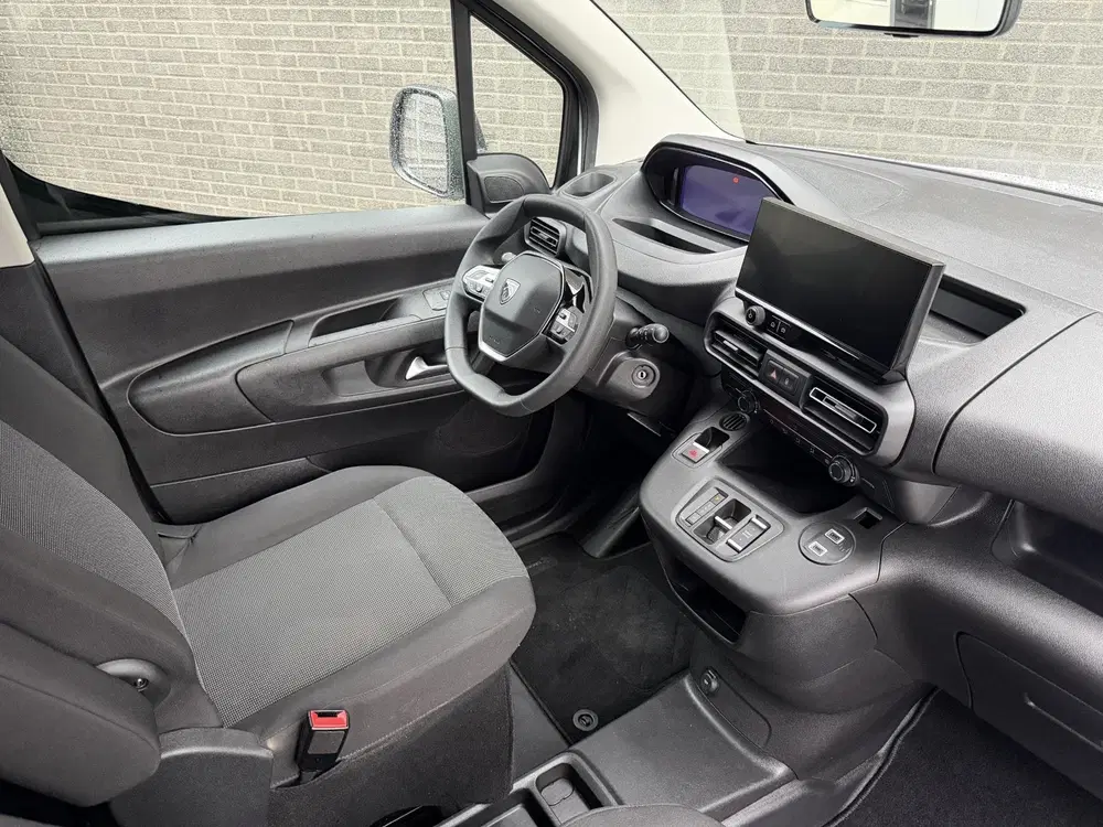 Peugeot Partner 1.5 BlueHDi 130 EAT8 S&S L1 Automaat uit 2024, foto 5