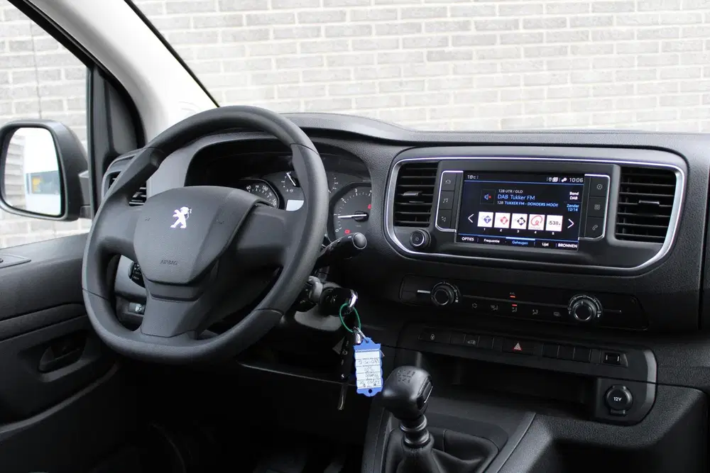 Peugeot Expert 2.0 BlueHDI 145PK L3 Dubbele Cabine Naviga uit 2023, foto 12