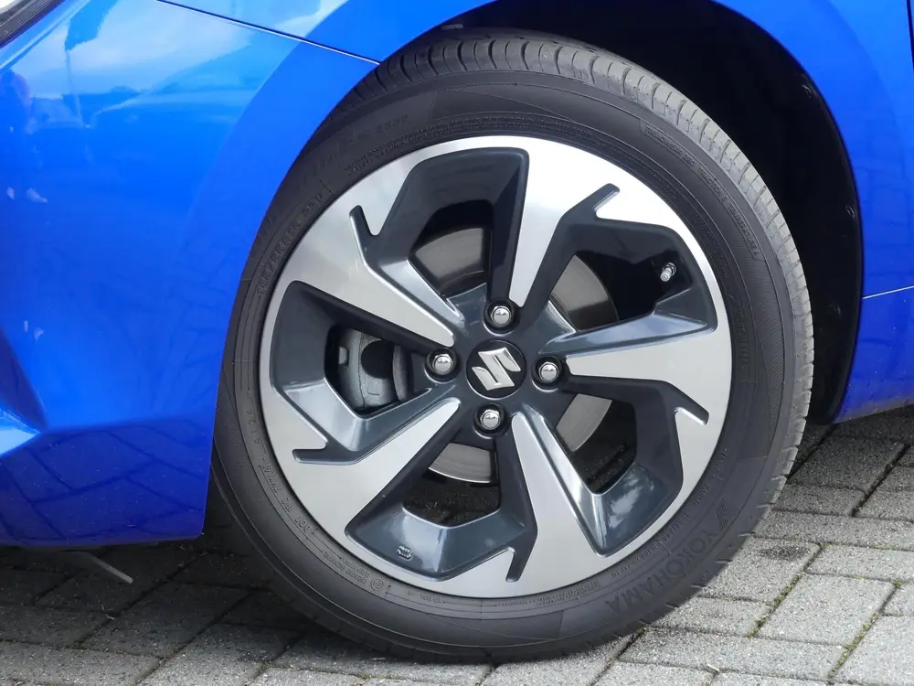 Suzuki Swift 1.2 Style Smart Hybrid BLACK RHINO uit 2026, foto 12