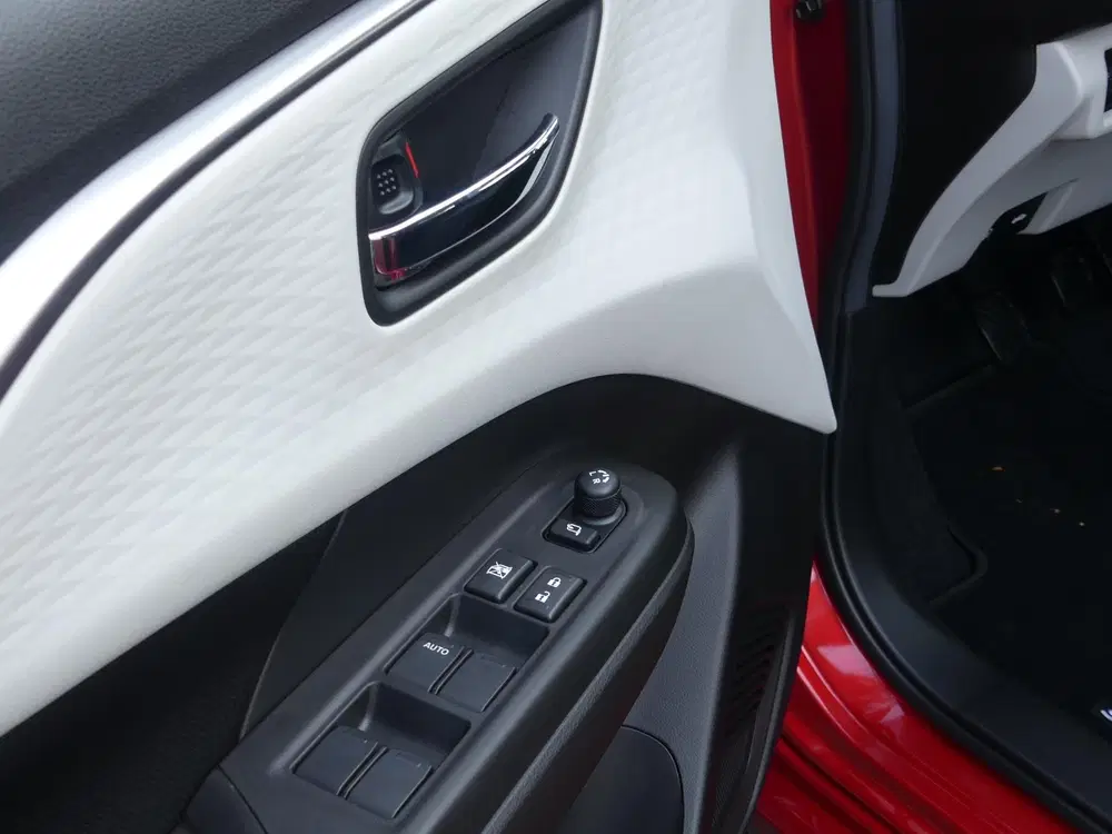 Suzuki Swift 1.2 Style Smart Hybrid Cruise en Climate C uit 2026, foto 15