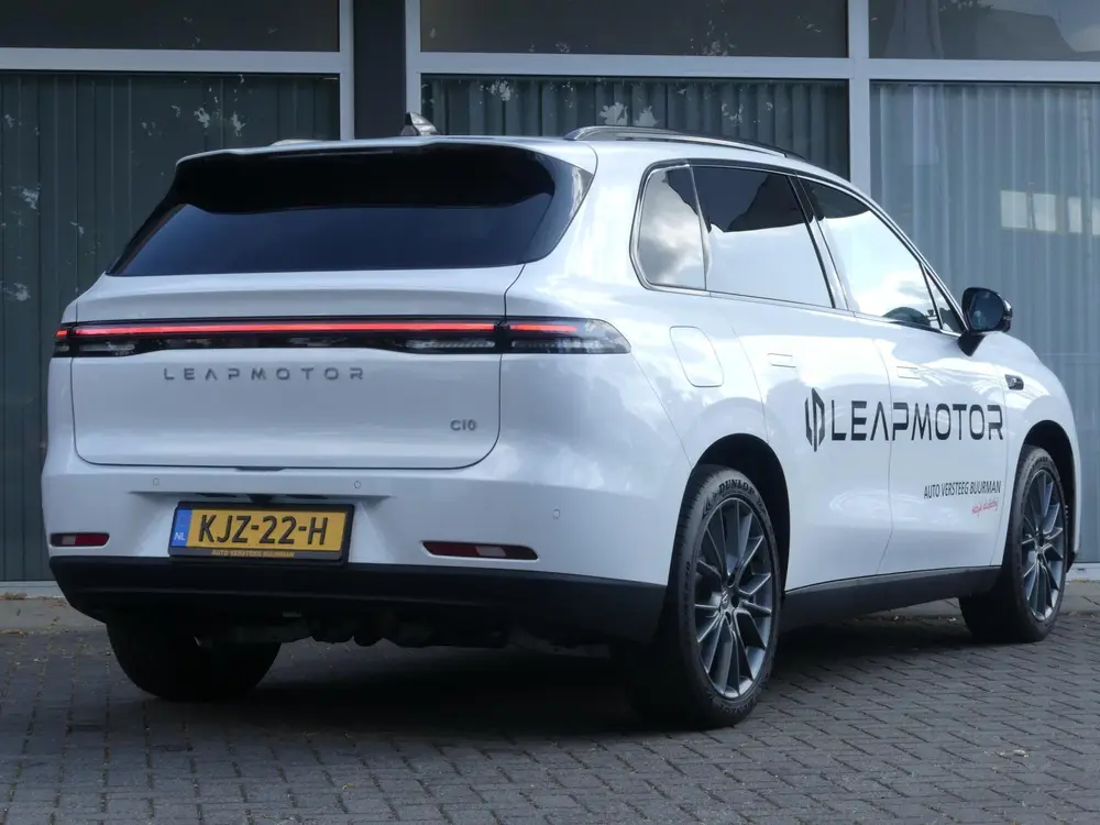 Leapmotor C10 REEV Design 28.4 kWh 215PK Automaat Navigatie uit 2026, foto 3