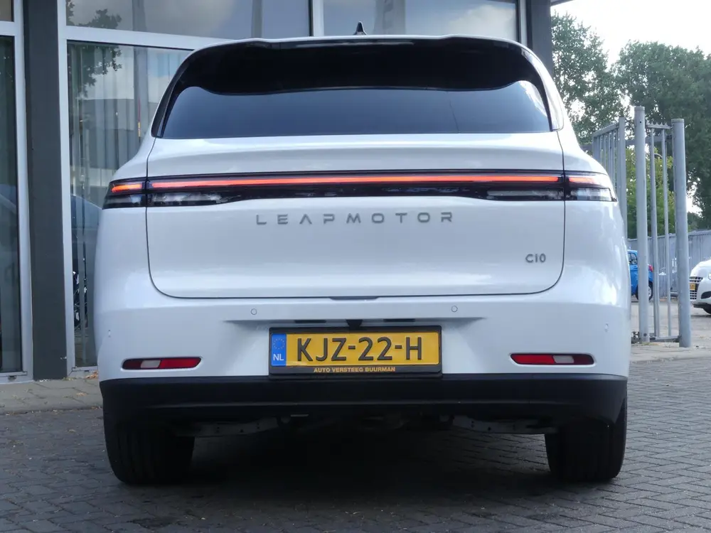 Leapmotor C10 REEV Design 28.4 kWh 215PK Automaat Navigatie uit 2026, foto 7
