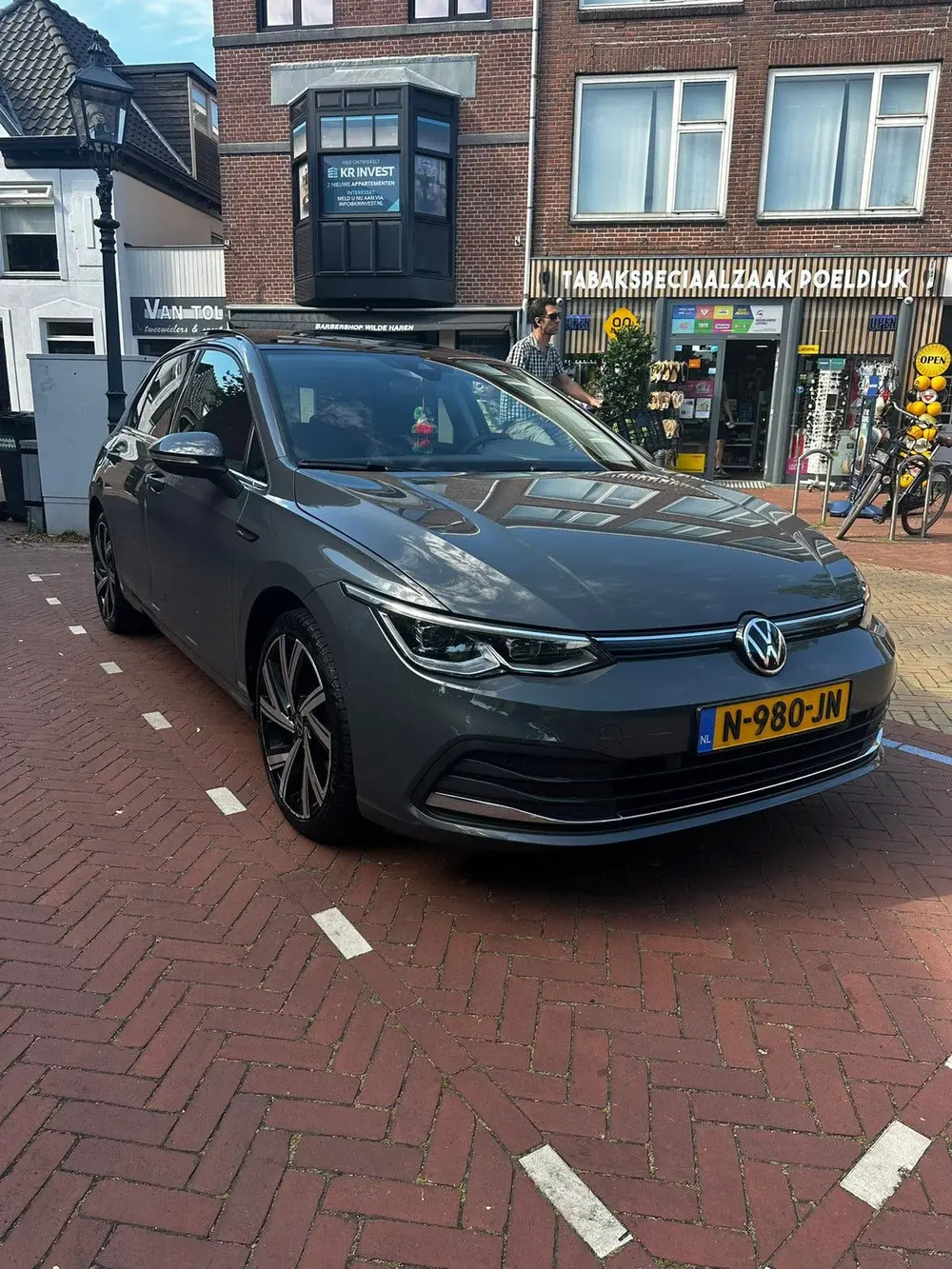 Volkswagen Golf VW GOLF 8|IQ-LIGHT|PANO|FULL|1.5 ETSI 150pk 7-DSG GRIJS uit 2020, foto 2