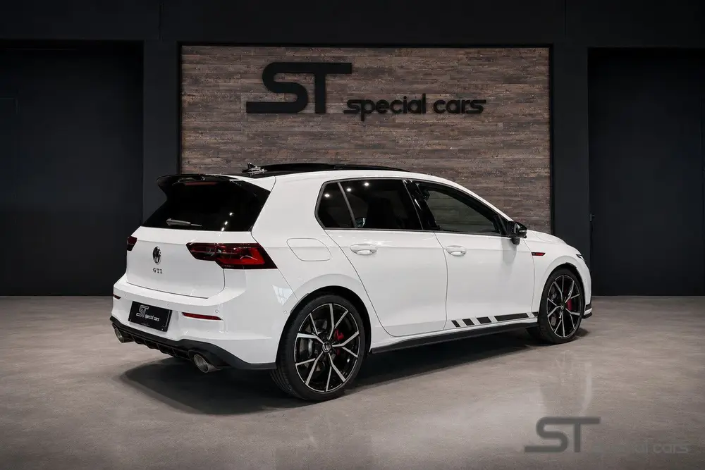 Volkswagen Golf 2.0 TSI GTI Clubsport|Pano|Leder|Akra uit 2024, foto 6