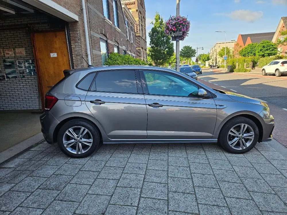 Volkswagen Polo 1.0 TSI R-Line 95pk 2021 Grijs uit 2021, foto 4