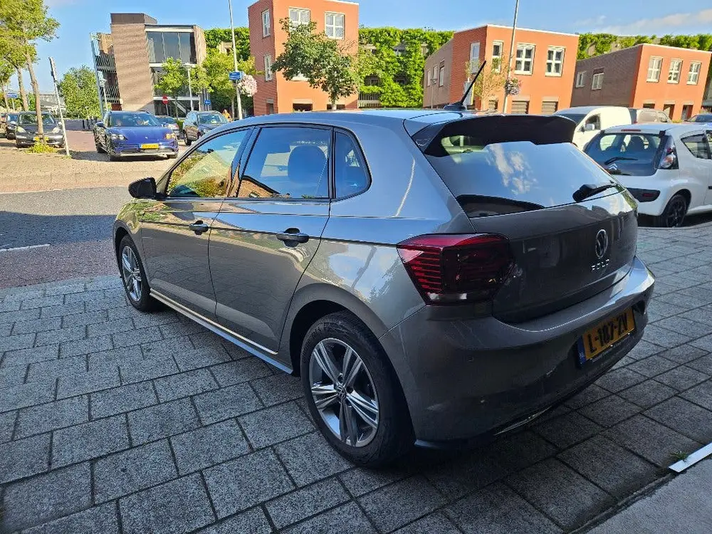 Volkswagen Polo 1.0 TSI R-Line 95pk 2021 Grijs uit 2021, foto 7